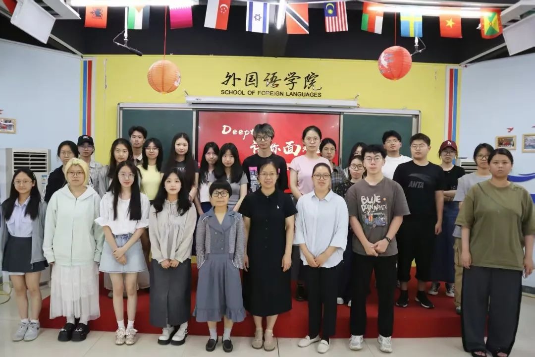 师生齐聚话成长，深度交流启新程——拼搏在线官方网站第三期“Deept...